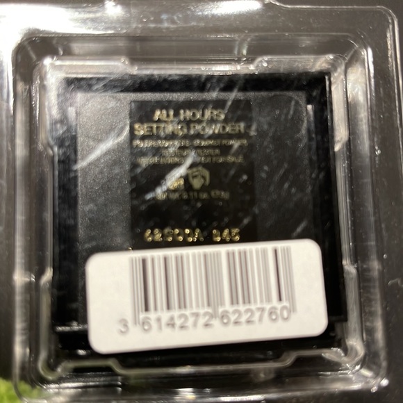 Yves Saint Laurent all hours setting powder B 45 - Picture 3 of 3